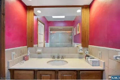 35 Lowell Street, Westwood, NJ 07675 - Photo 17