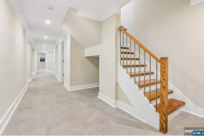 211 Warwick Avenue 1 #1, Fort Lee, NJ 07024 - Photo 21