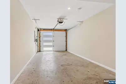 211 Warwick Avenue 1 #1, Fort Lee, NJ 07024 - Photo 23