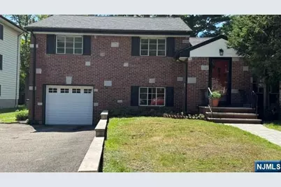 46 Newcomb Road, Tenafly, NJ 07670 - Photo 1