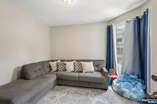 155 Hayward Pl, Wallington, NJ 07057 - Photo 7