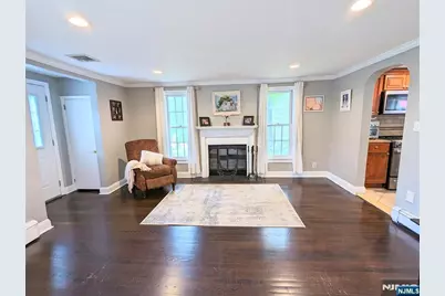 530 Shirley Avenue, Franklin Lakes, NJ 07417 - Photo 11