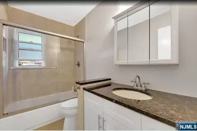 22 Greentree Terrace, Tenafly, NJ 07670 - Photo 21