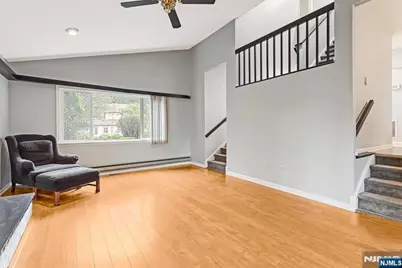 108 Saratoga Square, Wayne, NJ 07470 - Photo 5
