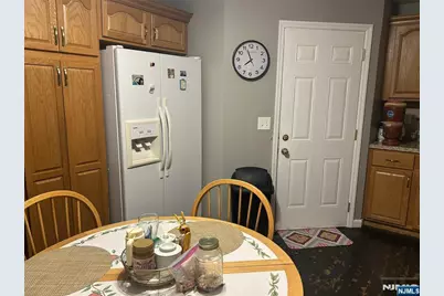 36 Rutherford Place 2 #2, North Arlington, NJ 07071 - Photo 5