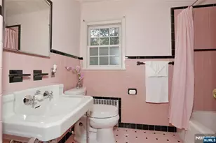 10 Glenwood Ave, Leonia, NJ 07605 - Photo 17