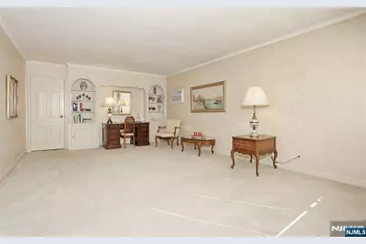 10 Glenwood Avenue, Leonia, NJ 07605 - Photo 7