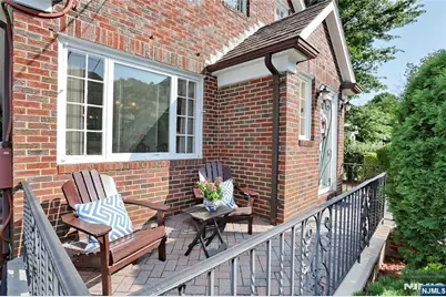 10 Glenwood Avenue, Leonia, NJ 07605 - Photo 3