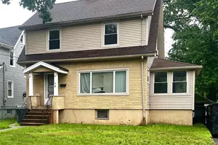 49 Oakland St, Englewood, NJ 07631 - Photo 1