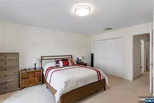 31 Willow Wood Square 31, East Rutherford, NJ 07073 - Photo 15