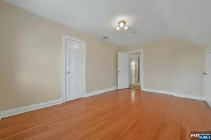 40 Clinton Ave, Tenafly, NJ 07670 - Photo 21