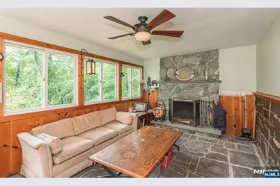 16 Pennsylvania Avenue, Montvale, NJ 07645 - Photo 17