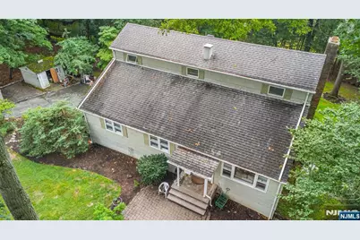 16 Pennsylvania Avenue, Montvale, NJ 07645 - Photo 35