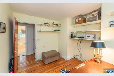 16 Pennsylvania Avenue, Montvale, NJ 07645 - Photo 19