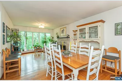 16 Pennsylvania Avenue, Montvale, NJ 07645 - Photo 11