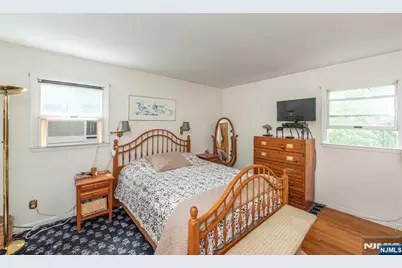 16 Pennsylvania Avenue, Montvale, NJ 07645 - Photo 29