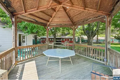 2 Howard Street, Pompton Lakes, NJ 07442 - Photo 25