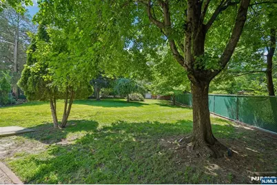 2 Howard Street, Pompton Lakes, NJ 07442 - Photo 29