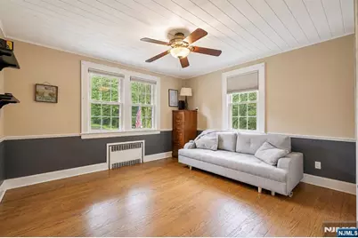 521 Sicomac Avenue, Wyckoff Township, NJ 07481 - Photo 19