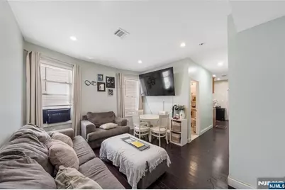 77 16th, East Orange, NJ 07018 - Photo 3