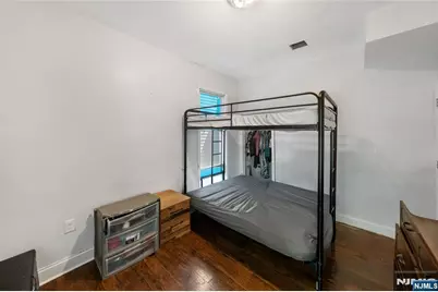 77 16th, East Orange, NJ 07018 - Photo 7
