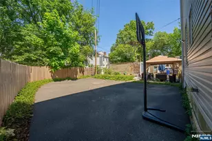 77 16th, East Orange, NJ 07018 - Photo 11