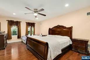 157 Woodridge St, Wood Ridge, NJ 07075 - Photo 23