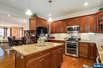 157 Woodridge Street, Wood Ridge, NJ 07075 - Photo 17