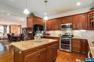 157 Woodridge St, Wood Ridge, NJ 07075 - Photo 17