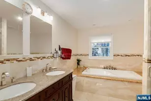 157 Woodridge St, Wood Ridge, NJ 07075 - Photo 25