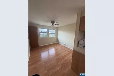 152 Ackerman Avenue 2 #2, Clifton, NJ 07011 - Photo 7