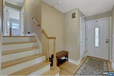 379 Leonard Drive, New Milford, NJ 07646 - Photo 7