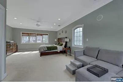 379 Leonard Drive, New Milford, NJ 07646 - Photo 27