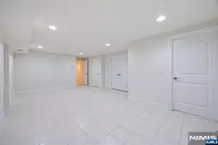 270 2nd St, Palisades Park, NJ 07650 - Photo 31