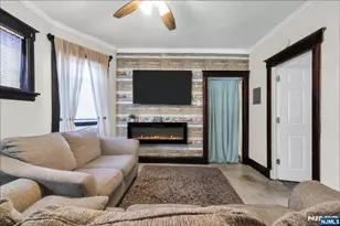 296-298 Park St, East Orange, NJ 07017 - Photo 9