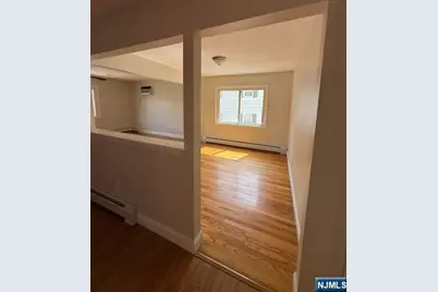 599 Boulevard 1 #1, Hasbrouck Heights, NJ 07604 - Photo 13