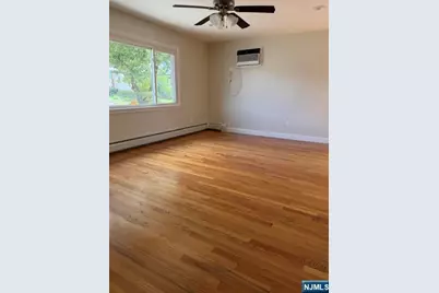 599 Boulevard 1 #1, Hasbrouck Heights, NJ 07604 - Photo 3