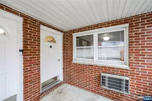 201 Oakdene Pl C00E2, Cliffside Park, NJ 07010 - Photo 3