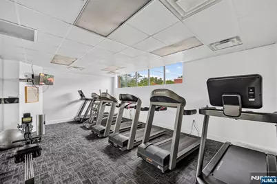 1486 Westgate Drive, Fort Lee, NJ 07024 - Photo 45