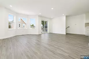 131 Lindsley Pl, East Orange, NJ 07017 - Photo 3