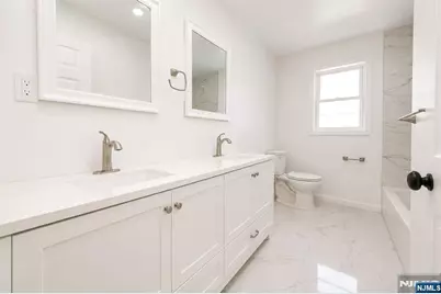 131 Lindsley Place, East Orange, NJ 07017 - Photo 21