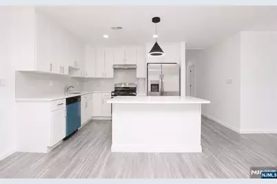 131 Lindsley Place, East Orange, NJ 07017 - Photo 25