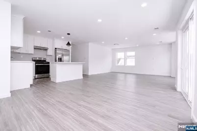 131 Lindsley Place, East Orange, NJ 07017 - Photo 23