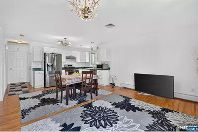 81 Home Place, Lodi, NJ 07644 - Photo 9