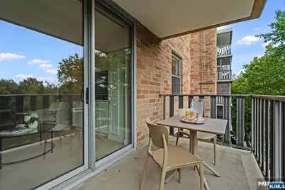 530 Valley Road 5M #5M, Montclair, NJ 07043 - Photo 19