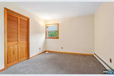 488 Cedar Lane, Paramus, NJ 07652 - Photo 25