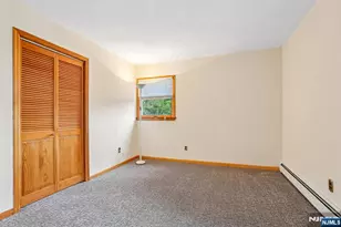 488 Cedar Ln, Paramus, NJ 07652 - Photo 25