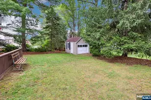 488 Cedar Ln, Paramus, NJ 07652 - Photo 39