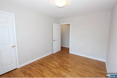 130 Orchard Street, Elmwood Park, NJ 07407 - Photo 15