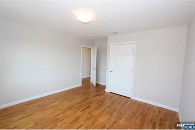 130 Orchard Street, Elmwood Park, NJ 07407 - Photo 9